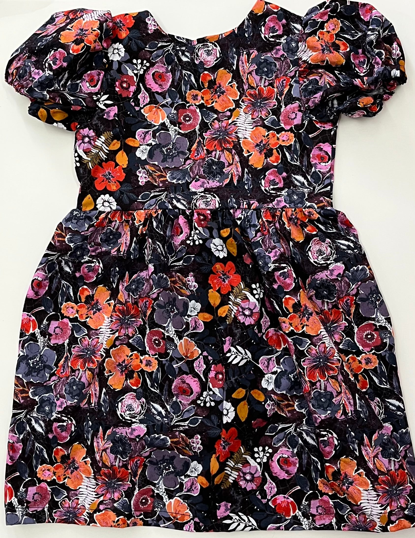 Cobwebs Puffsleeve Dress