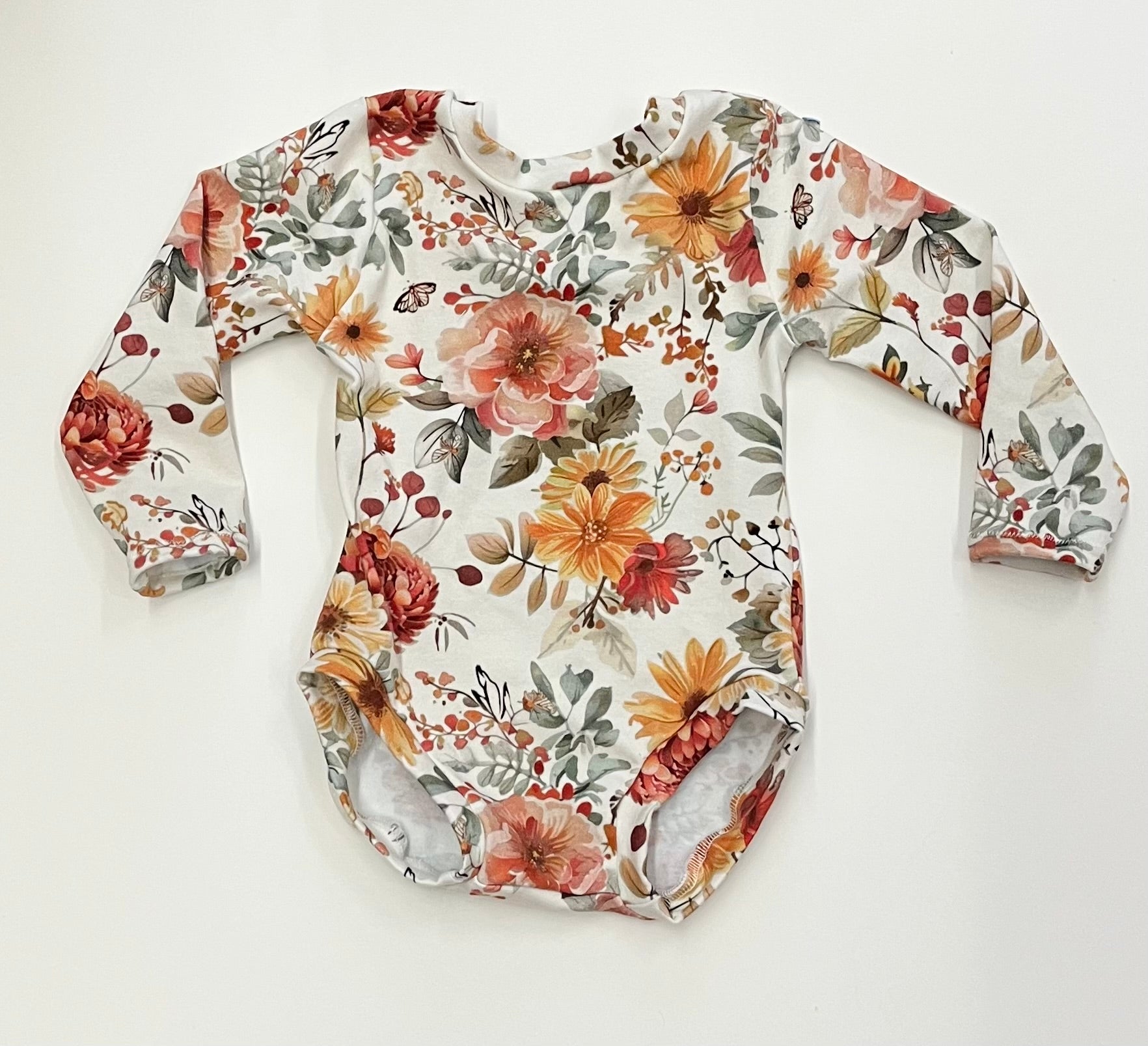 Fall Folliage Longsleeve Leo